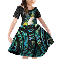 Sulphur-crested Cockatoo New Zealand Family Matching Off Shoulder Short Dress and Hawaiian Shirt Paua Shell Aotearoa Maori Tropical Flowers - Polynesian Pride