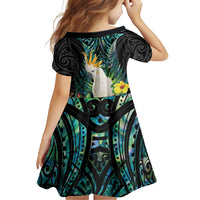 Sulphur-crested Cockatoo New Zealand Family Matching Off Shoulder Short Dress and Hawaiian Shirt Paua Shell Aotearoa Maori Tropical Flowers - Polynesian Pride