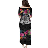 Personalised Hawaii Family Matching Puletasi and Hawaiian Shirt Humpback Whale Tattoo With Tropical Flowers Black