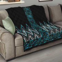 Paua Shell Aotearoa Mangopare Kowhaiwhai and Niho Taniwha Quilt Maori New Zealand