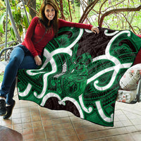 Kakariki Aotearoa Atua Tumatauenga Personalised Quilt Maori God Of War Tiki With Taiaha LT14 - Polynesian Pride