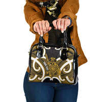 Kowhai Aotearoa Atua Tumatauenga Personalised Shoulder Handbag Maori God Of War Tiki With Taiaha LT14 One Size Yellow - Polynesian Pride