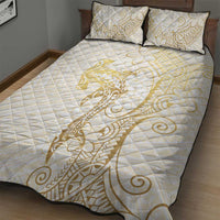 Gold and White Hawaii Quilt Bed Set Hammerhead Shark Tattoo Curve Polynesian - Polynesian Pride