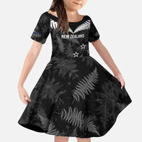 Custom New Zealand Silver Fern Football Family Matching Off The Shoulder Long Sleeve Dress and Hawaiian Shirt Go Aotearoa Grunge Black - Polynesian Pride
