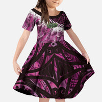 Pink Traditional Cloak Aotearoa Kid Short Sleeve Dress Maori Paua Shell Korowai Pattern LT14 KID Pink - Polynesian Pride