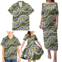Green Hawaii Palaka Honohono Pikake Family Matching Puletasi and Hawaiian Shirt Hawaiian Orchid Lei Polynesian Pattern - Polynesian Pride