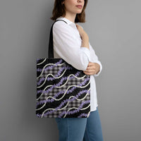 Black Hawaii Palaka Honohono Pikake Tote Bag Hawaiian Orchid Lei Polynesian Pattern - Polynesian Pride