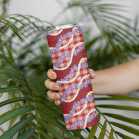 Red Hawaii Palaka Honohono Pikake Skinny Tumbler Hawaiian Orchid Lei Polynesian Pattern - Polynesian Pride