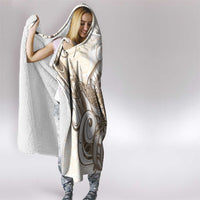 Brown Hawaii Humpback Whale Hooded Blanket Polynesian Tribal Ocean Vibes LT14 - Polynesian Pride