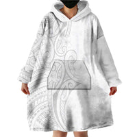 Polynesia White Sunday Wearable Blanket Hoodie Plumeria Polynesian Tribal Grey Color - Polynesian Pride