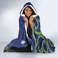 Personalized New Zealand Pukeko Christmas Hooded Blanket Meri Kirihimete Taniko Ponga Koru Blue - Polynesian Pride