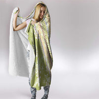 Green Palaka Hawaii Leis Hooded Blanket Hawaiian-plaid Elegant Tropical Vibes - Polynesian Pride