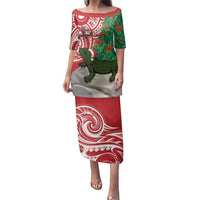 Personalised New Zealand Tuatara Christmas Family Matching Puletasi and Hawaiian Shirt Meri Kirihimete Aotearoa Maori Mix Pohutukawa