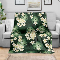 Green Tropical Hawaii Blanket Seamless Monstera Plumeria Hawaiian Pattern - Polynesian Pride