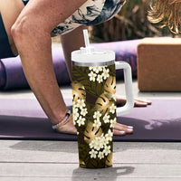 Gold Tropical Hawaii Tumbler With Handle Seamless Monstera Plumeria Hawaiian Pattern - Polynesian Pride