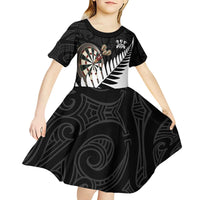 Personalised New Zealand Darts Kid Short Sleeve Dress Silver Fern Aotearoa Maori Pattern - Polynesian Pride