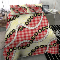 Red Palaka Hawaii Bedding Set Kukui Nut Pikake Lei Hawaiian Tapa Pattern - Polynesian Pride