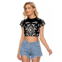 Black Ngaru Taniko With Aotearoa Maori Tattoo Raglan Cropped T Shirt