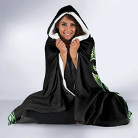 Green Ngaru Taniko With Aotearoa Maori Tattoo Hooded Blanket LT14 - Polynesian Pride
