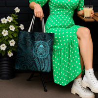 New Zealand Skull Darts Tote Bag Aotearoa Maori Chest Tattoo Stylized Teal - Polynesian Pride