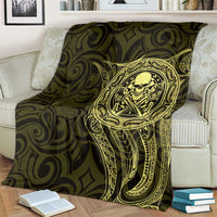 New Zealand Skull Darts Blanket Aotearoa Maori Chest Tattoo Stylized Gold - Polynesian Pride
