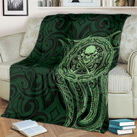 New Zealand Skull Darts Blanket Aotearoa Maori Chest Tattoo Stylized Green - Polynesian Pride