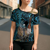 New Zealand Tui Bird Taiaha Cross Shoulder Shirt Maori Weapon Paua Shell Mix Silver Fern LT14 - Polynesian Pride