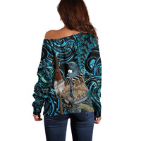 New Zealand Tui Bird Taiaha Off Shoulder Sweater Maori Weapon Paua Shell Mix Silver Fern LT14 - Polynesian Pride