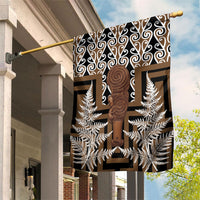 Wahaika New Zealand Garden Flag Maori Weapon Kowhaiwhai Fern Poutama Motifs LT14 House Flag Brown - Polynesian Pride