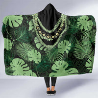 Green Hawaii Kukui Nut Lei Hooded Blanket Hawaiian Pattern Monstera Tropical Vibes - Polynesian Pride