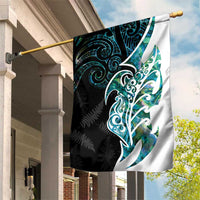 Proud Aotearoa Garden Flag Maori Silver Fern Mix Paua Shell Pattern LT14 House Flag Black - Polynesian Pride