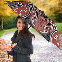 Aotearoa Iwi Rongowhakaata Umbrella Maori Kowhaiwhai Pattern