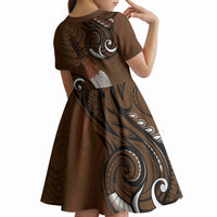 New Zealand Taiaha Kid Short Sleeve Dress Maori Weapon Silver Fern Maori Pattern LT22 - Polynesian Pride