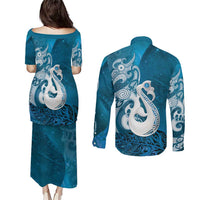 New Zealand Matariki Couples Matching Puletasi and Long Sleeve Button Shirt Maori Manaia Galaxy Silver Fern Blue Color