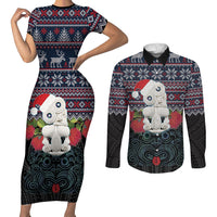 New Zealand Hei Tiki Christmas In July Couples Matching Short Sleeve Bodycon Dress and Long Sleeve Button Shirt Pohutukawa Santa Xmas Polynesian Pattern LT22 Black - Polynesian Pride