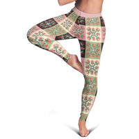 Seamless Pattern Pikake Lei Leggings Floral Squares Pikake - Polynesian Pride