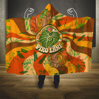 Hawaiian Piko Lani Cultivate I Ka Piko Aloha Hooded Blanket Retro Psychedelic Taro Leaf - Hibiscus Flowers TS04 - Polynesian Pride