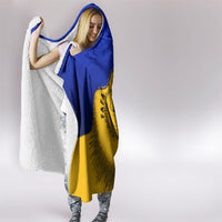 Kosrae Fafa Culinary Heritage Hooded Blanket Kosraean Gold Taro Tradition Illustration With Coconut Leaves