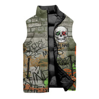Yeah Nah Graffiti Skull New Zealand Slang Sleeveless Puffer Jacket Kiwi Grunge Brick Wall and Bold Urban Street Art