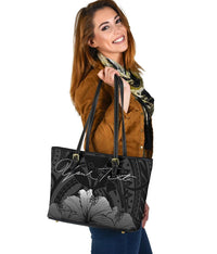 Personalised - Hawaii Royal Hibiscus Polynesian Tribal Small Leather Tote Bag White AH - Polynesian Pride