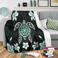 Hawaiian Greenie Turtle Plumeria Premium Blankets AH - Polynesian Pride