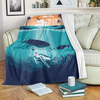 Hawaiian Whale And Turtle In Sunset Polynesian Premium Blankets - AH White - Polynesian Pride