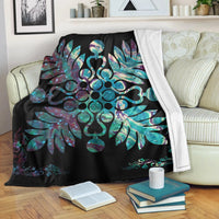 Hawaiian Quilt Maui Plant And Hibiscus Premium Blanket - Shell Black - AH White - Polynesian Pride