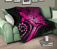 Hawaii Turtle Hibiscus Polynesian Vintage Premium Quilt - Pink - Polynesian Pride