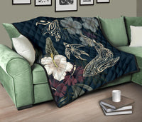 Hawaii Tropical Hibiscus Turtle Shark Aumakua Premium Quilt - Lucas Style - Blue - Polynesian Pride