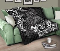 Fiji Premium Quilt - White Shark Polynesian Tattoo - Polynesian Pride