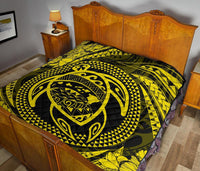 Hawaiian Kanaka Honu Hibiscus Tornando Yellow Polynesian Premium Quilt - Polynesian Pride