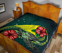 Tokelau Polynesian Premium Quilt - Green Turtle Hibiscus - Polynesian Pride