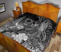 Pohnpei Premium Quilt - Humpback Whale with Tropical Flowers (White) - Polynesian Pride