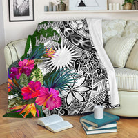 Marshall Islands Premium Blanket White - Turtle Plumeria Banana Leaf - Polynesian Pride
